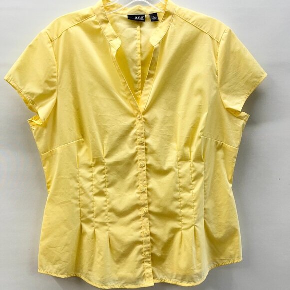A New Approach ANA Women's Petite Size PL Yellow Button-Up Short-Sleeve Blouse - Picture 1 of 6